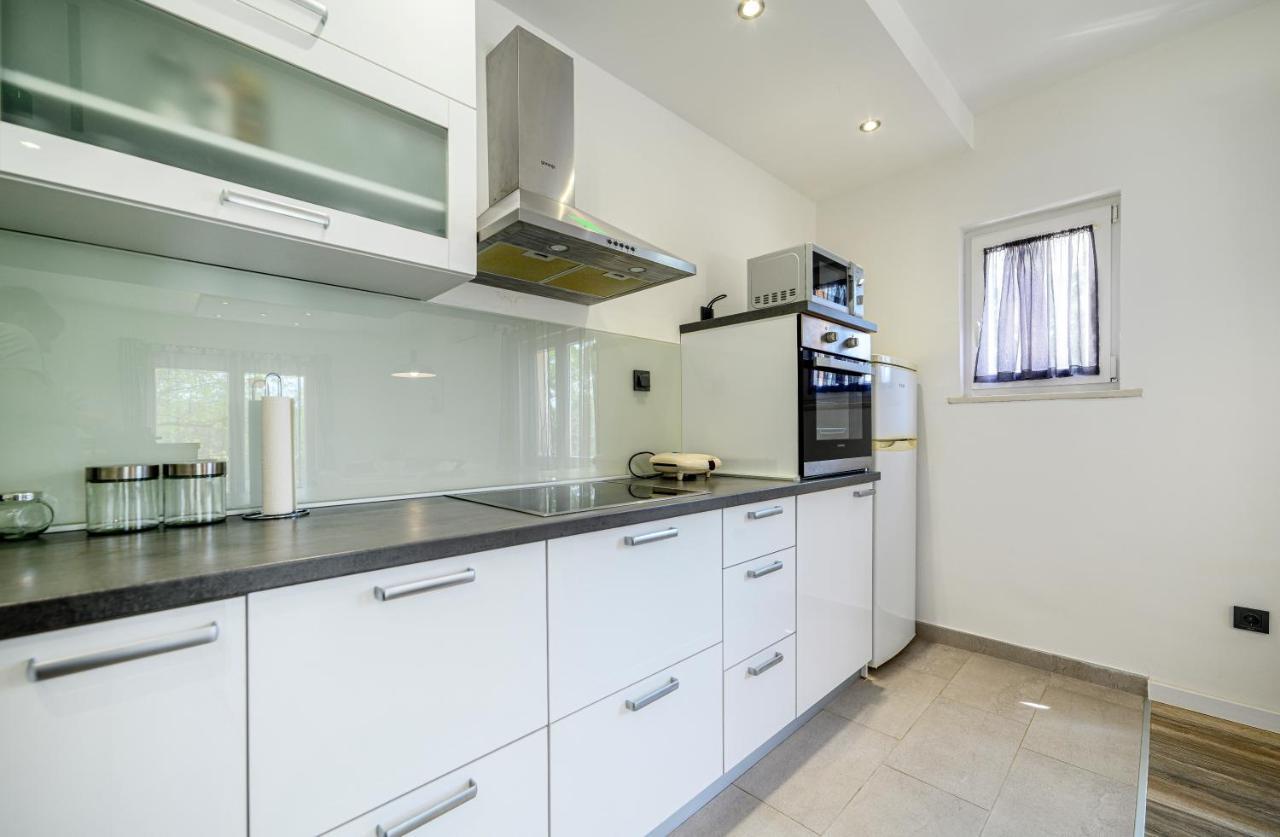 Holiday Home Rokoko 希贝尼克 外观 照片