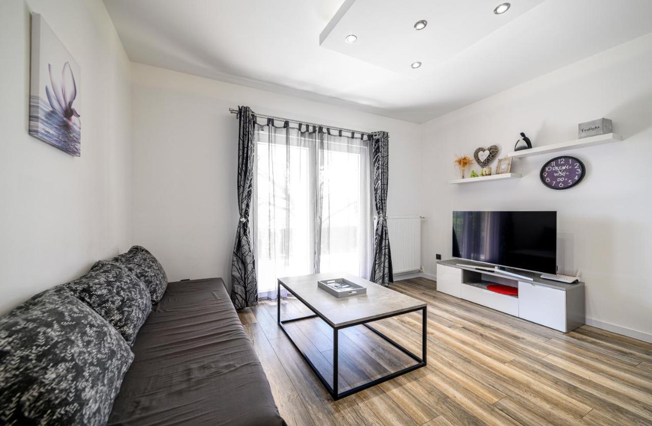 Holiday Home Rokoko 希贝尼克 外观 照片